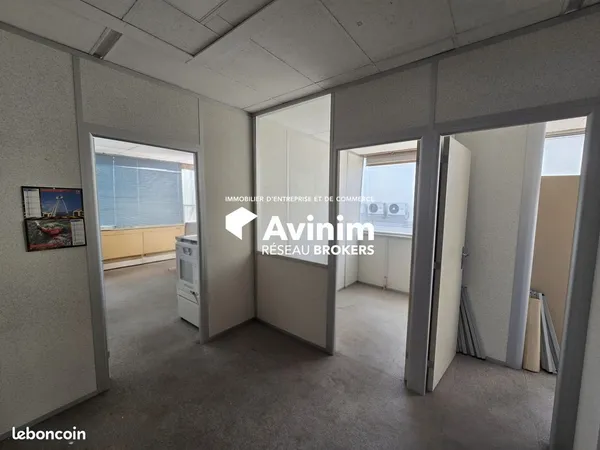Bureaux 44 m² Cergy