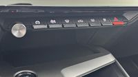 Peugeot 308 Sw 1.5 BlueHDi 130ch S&S GT EAT8 — photo 15