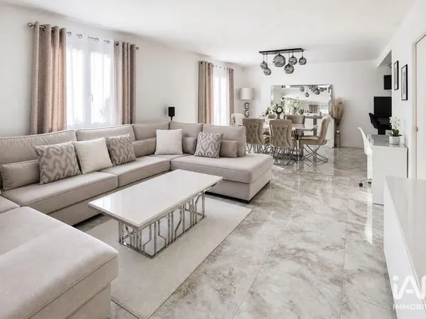 Maison 5 pièces 126 m²