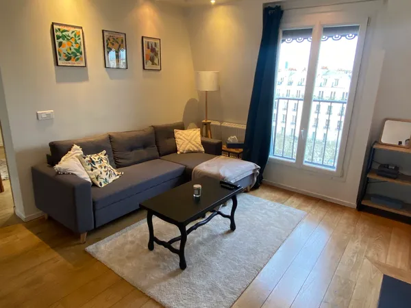 Sous-loue chambre 55m² - Paris 11ème Septembre / Octobre / Novembre