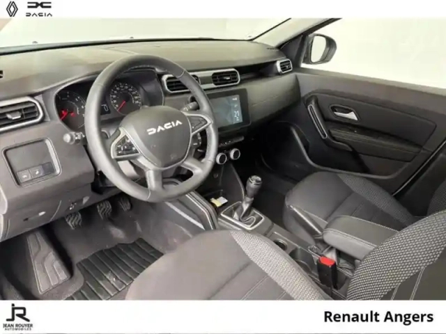Dacia Duster 1.0 eco-g 100ch  journey + 4x2 — photo 7