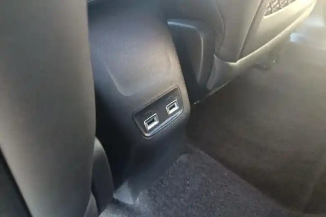 Peugeot 2008 puretech 130 s&amp;s eat8 — photo 35