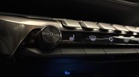 Peugeot 3008 1.2 PureTech 130ch S&S Allure — photo 27
