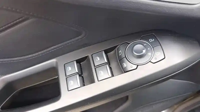 Ford Focus sw 1.0 ecoboost 125 s&amp;s mhev — photo 21