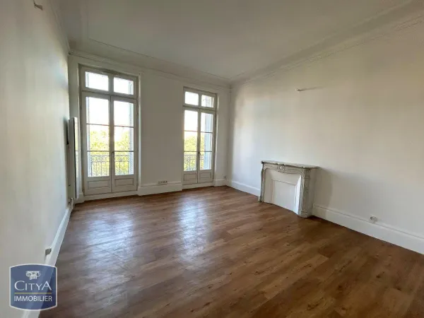 Appartement 3 pièces 84 m²