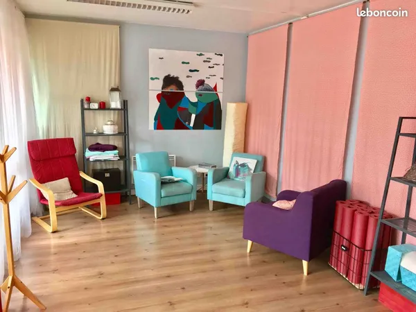 Bureau meublé, à louer à la Journée, sur Annecy Seynod