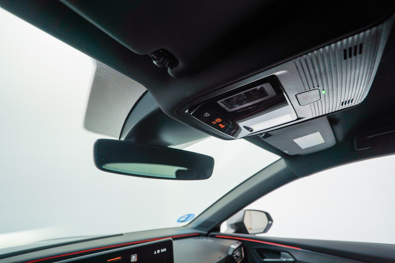 Cupra Leon — photo 29