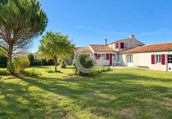 MAISON 6 PIECES- 173M²- À VENDRE À ANGLES