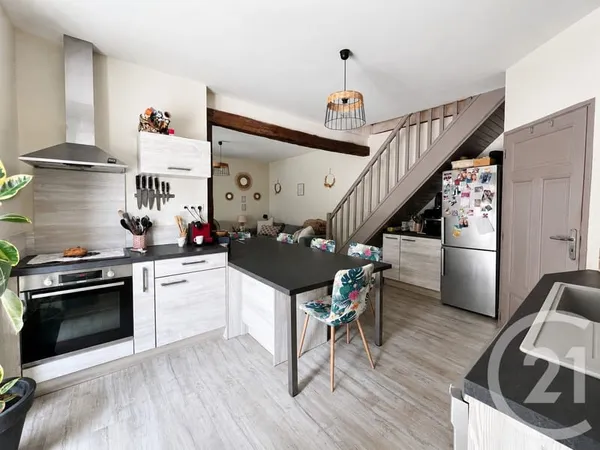 Maison 6 pièces 122 m²