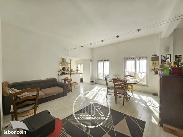 Appartement 6 pièces 113 m²