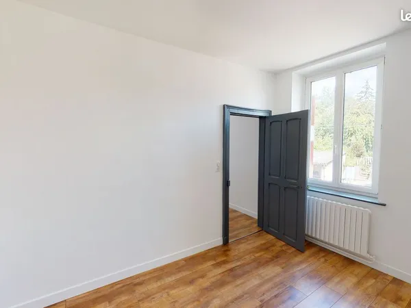 Appartement F3 rénové SAMPIGNY