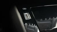Peugeot 2008 1.5 BlueHDi 110ch S&S Allure — photo 30