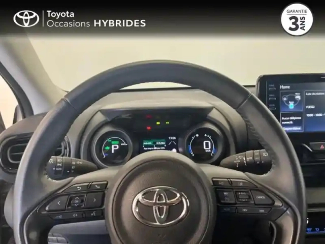 Toyota Yaris 116h design 5p my21 — photo 13