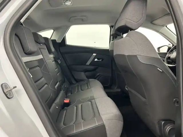 Citroën C4 hybride 136 e-dcs6 — photo 29