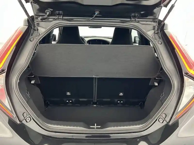 Toyota Aygo x 1.0 vvt-i 72 s-cvt — photo 34