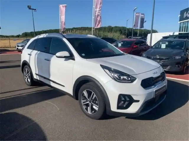 Kia Niro 1.6 gdi hybride rechargeable 141 ch dct6 — photo 4