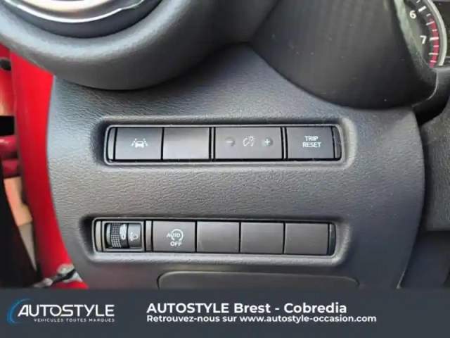 Nissan Juke 1.0 dig-t 117ch acenta — photo 13