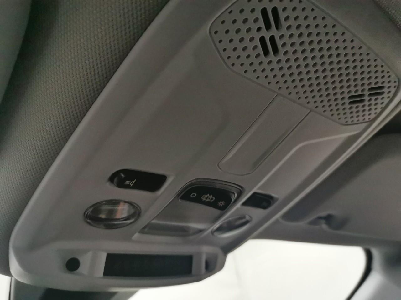 Peugeot 2008 puretech 100 s&s bvm6 style — photo 34