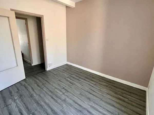 Appartement Location Plougastel-Daoulas 1p 20m² 449€