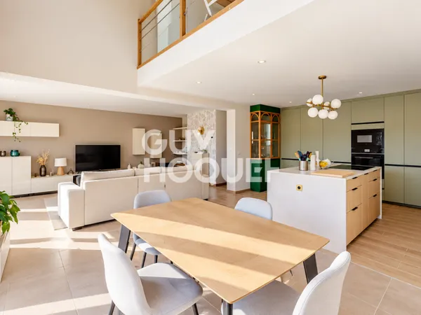 Maison à vendre de 7 pièces de 156.1 m²