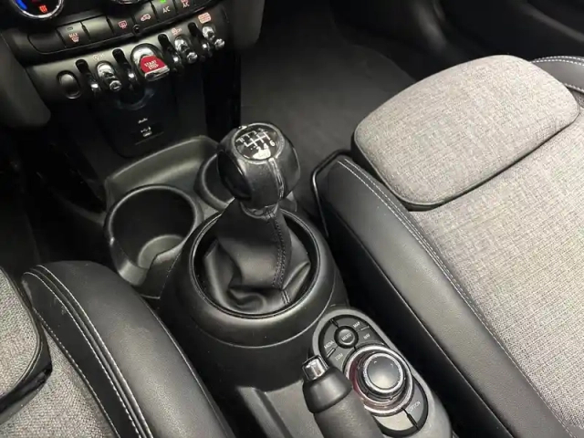 Mini Mini hatch 3 portes cooper 136 ch — photo 20
