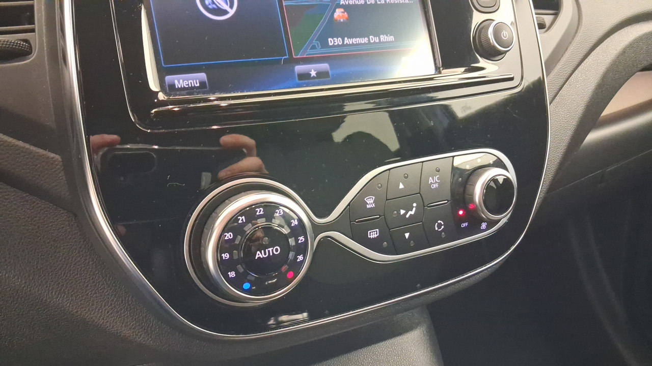 Renault Captur TCe 130 FAP — photo 21