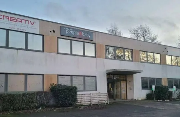 Bureau 471 m²