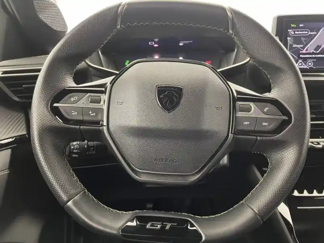 Peugeot 208 puretech 100 s&amp;s bvm6 — photo 23