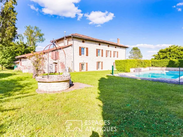 Ancienne vigneronne avec piscine