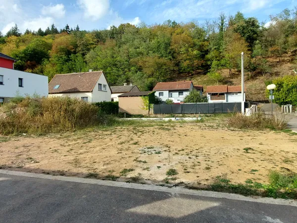 Beau terrain viabilisé de 3.64 ares, Wisches