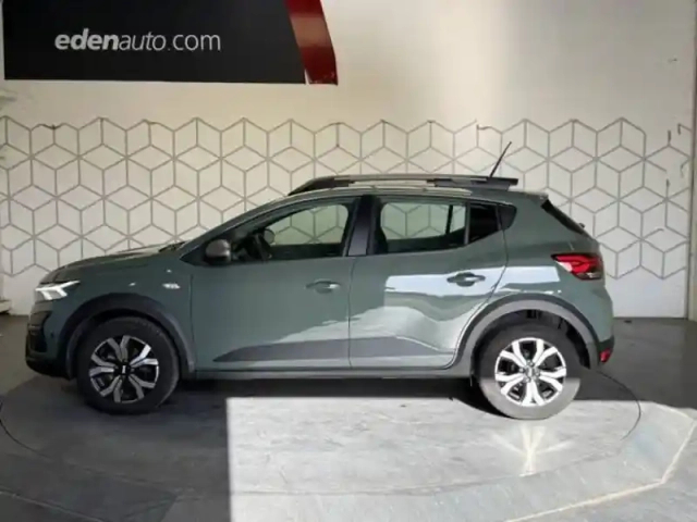 Dacia Sandero tce 110 — photo 16