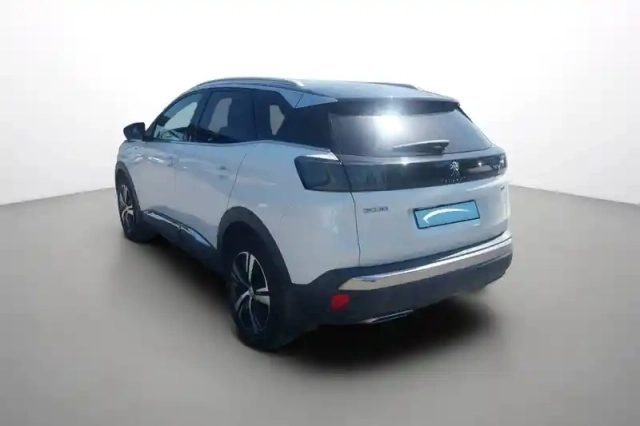 Peugeot 3008 puretech 130ch s&amp;s eat8 — photo 4