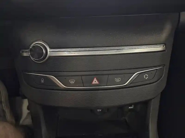 Peugeot 308 puretech 110ch s&amp;s bvm6 — photo 28