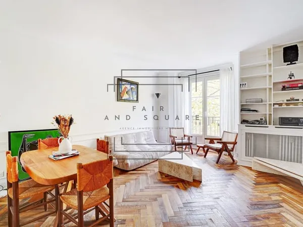 APT 2P/1CH - RUE DOBROPOL - REFAIT A NEUF