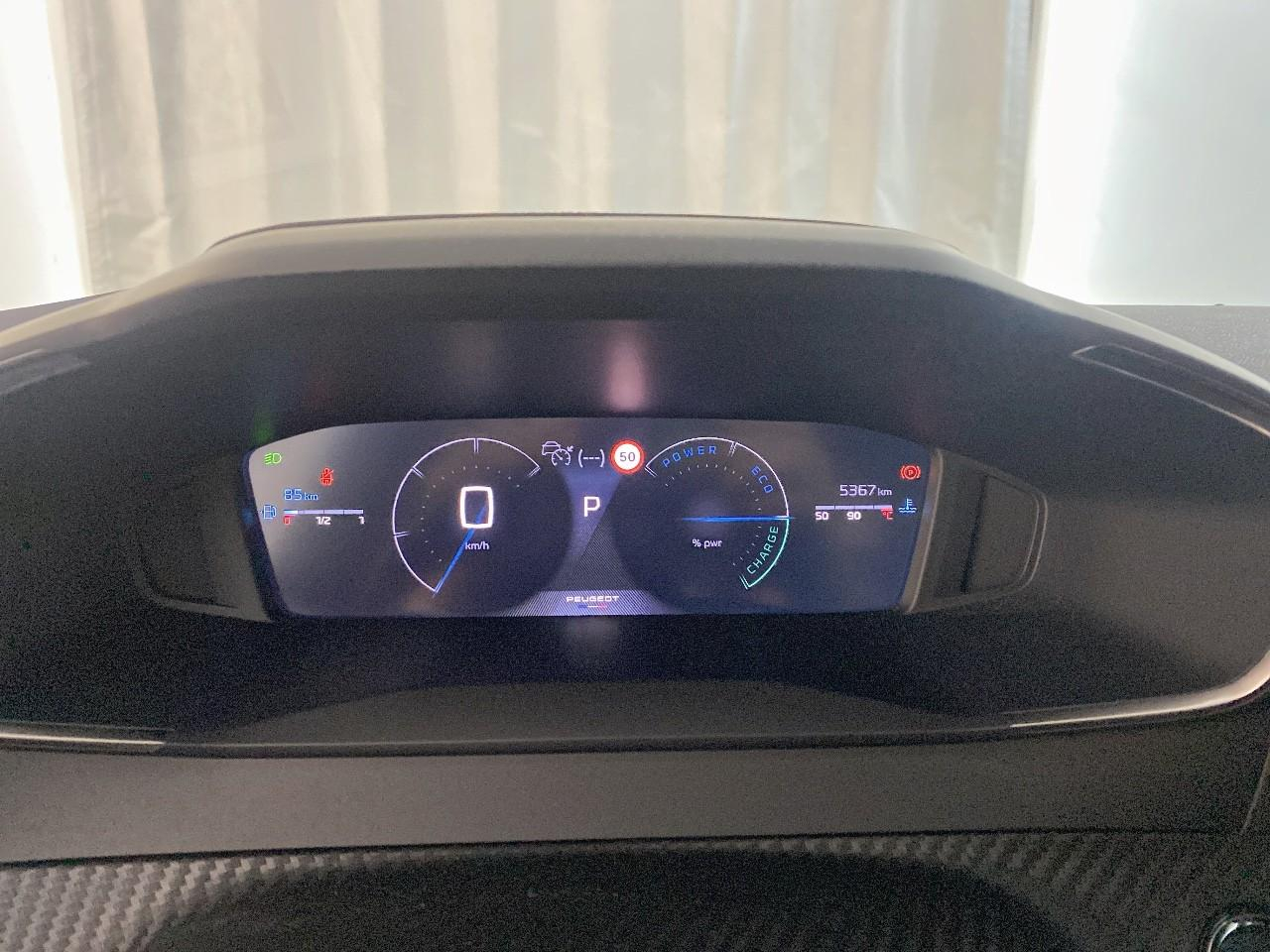 Peugeot 2008 hybrid 145 ch e-dcs6 allure — photo 13