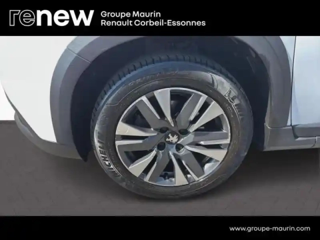 Peugeot 2008 1.2 puretech 110ch e6.c allure s&amp;s eat6 — photo 9