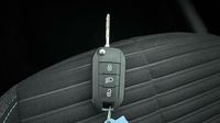 Peugeot 208 1.2 PureTech 100ch S&S Style — photo 16