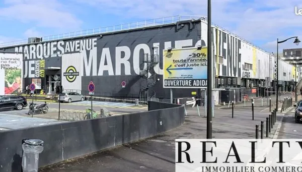Local commercial 125 m²