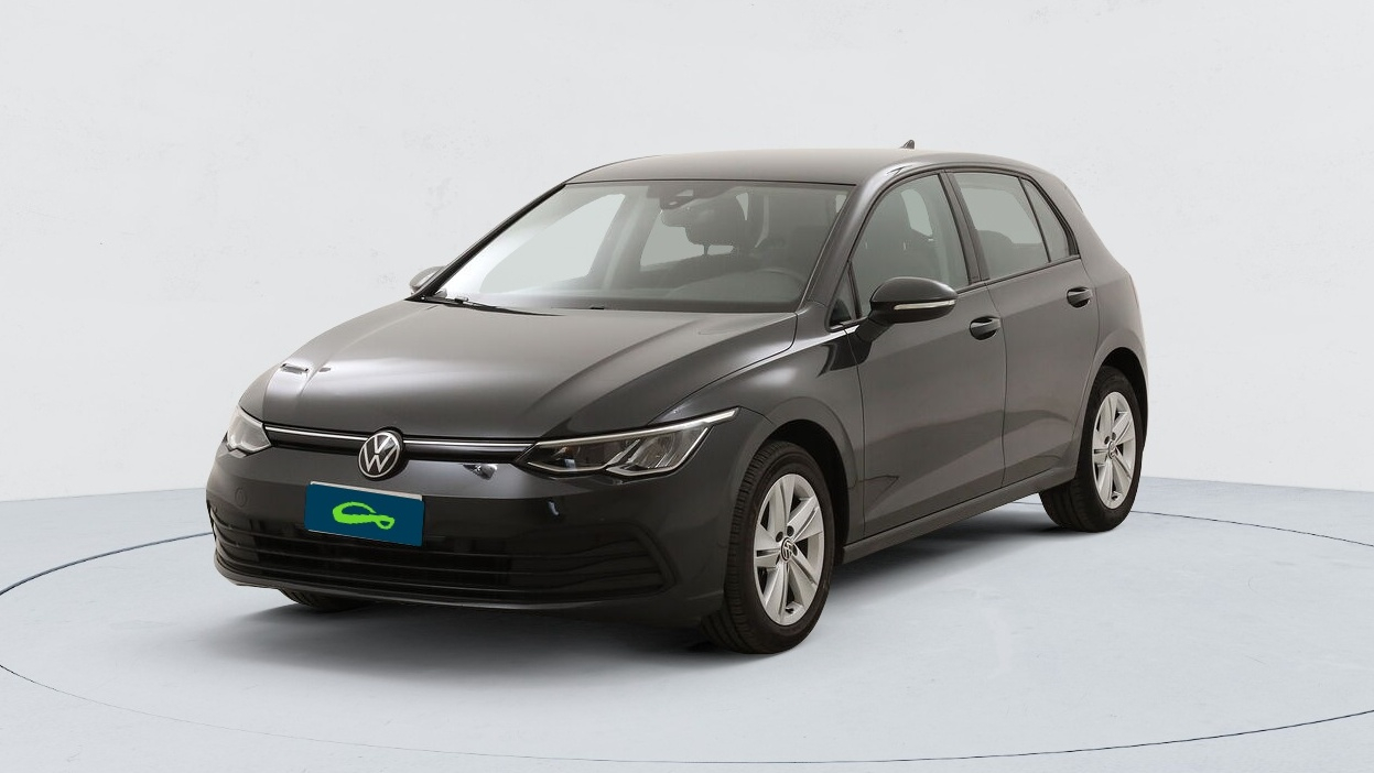 Volkswagen Golf 8 — photo 1