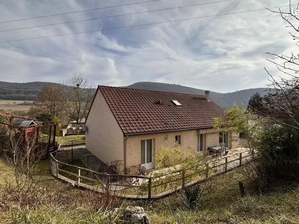 Maison 5 pièces 111 m²