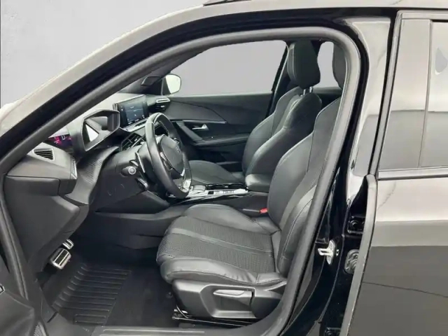Peugeot 2008 puretech 130 s&amp;s eat8 — photo 73