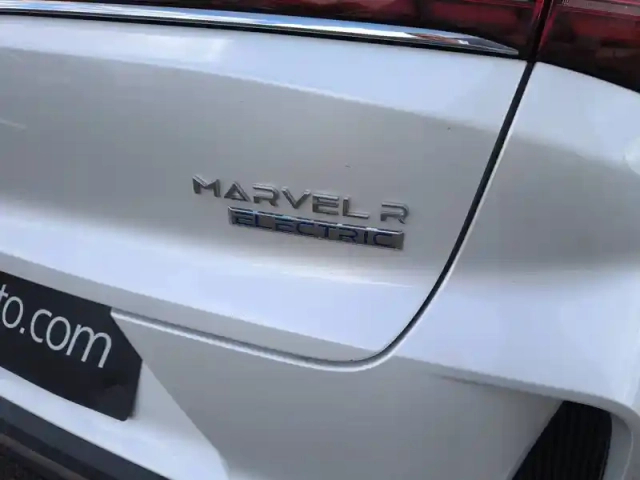 Mg Marvel R ev 2wd — photo 24