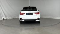 Audi A1 Sportback 30 TFSI 110ch S line S tronic 7 — photo 6