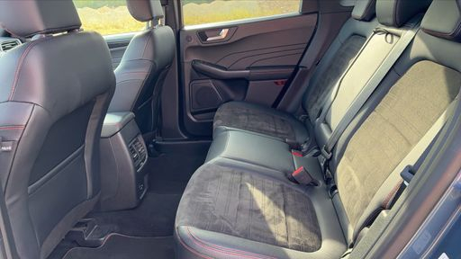 Ford Kuga 2.5 Duratec 190 Hybrid 4x2 CVT - ST-Line X – 2021 – 102040 km – Hybride essence – Boîte Automatique — photo 18