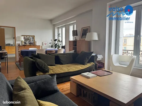 Duplex 7 pièces 148 m²