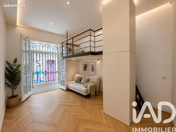 Studio 1 pièce 30 m²