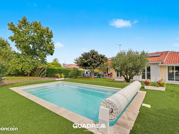 Maison t4 avec garage et piscine