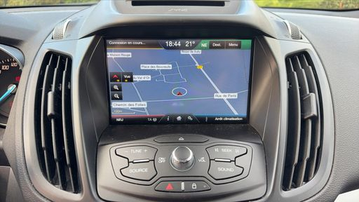 Ford Kuga 1.5 Ecoboost 150 - Titanium – 2016 – 136480 km – Essence – Boîte Manuelle — photo 12