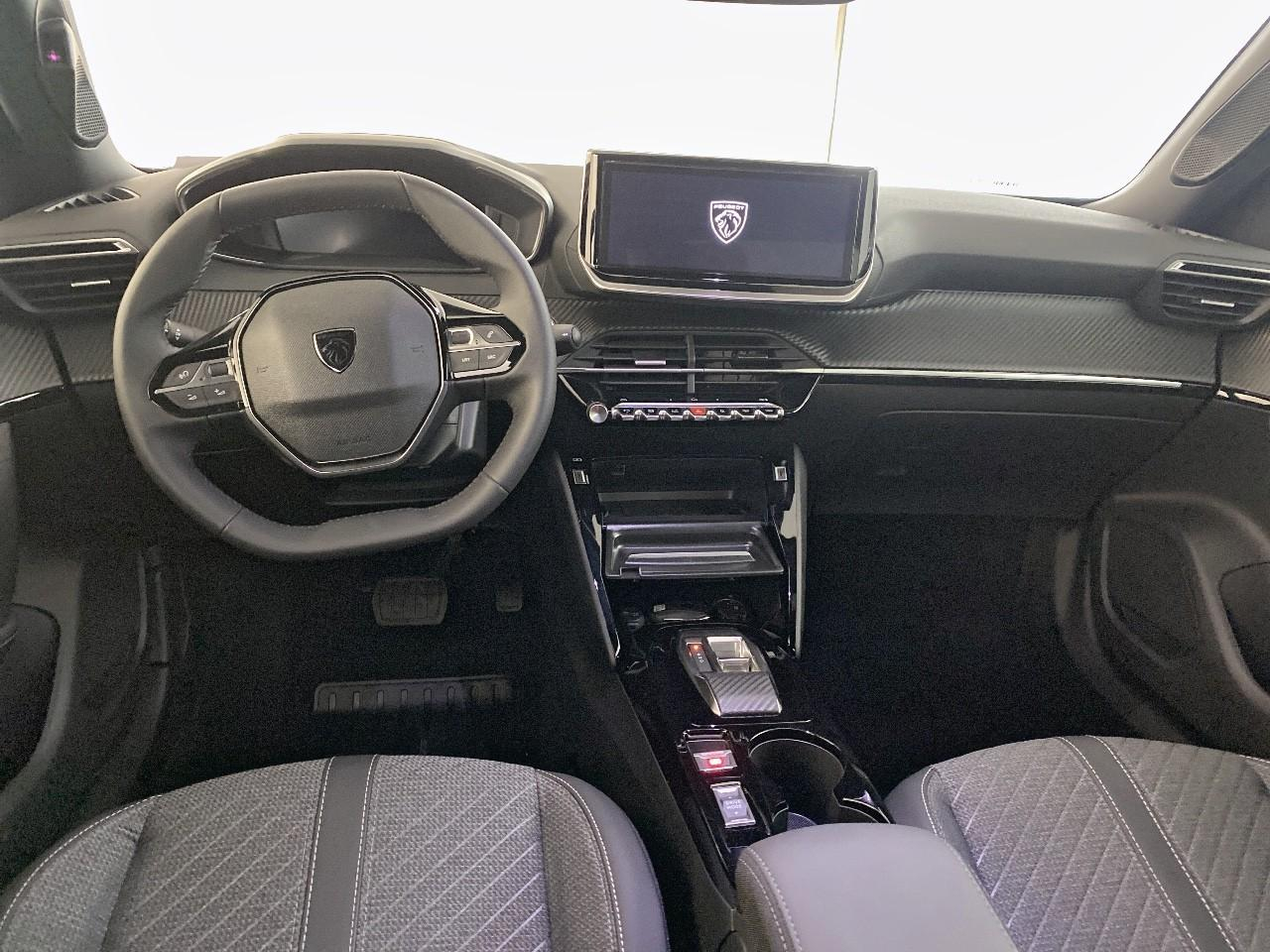 Peugeot 2008 hybrid 145 ch e-dcs6 allure — photo 8