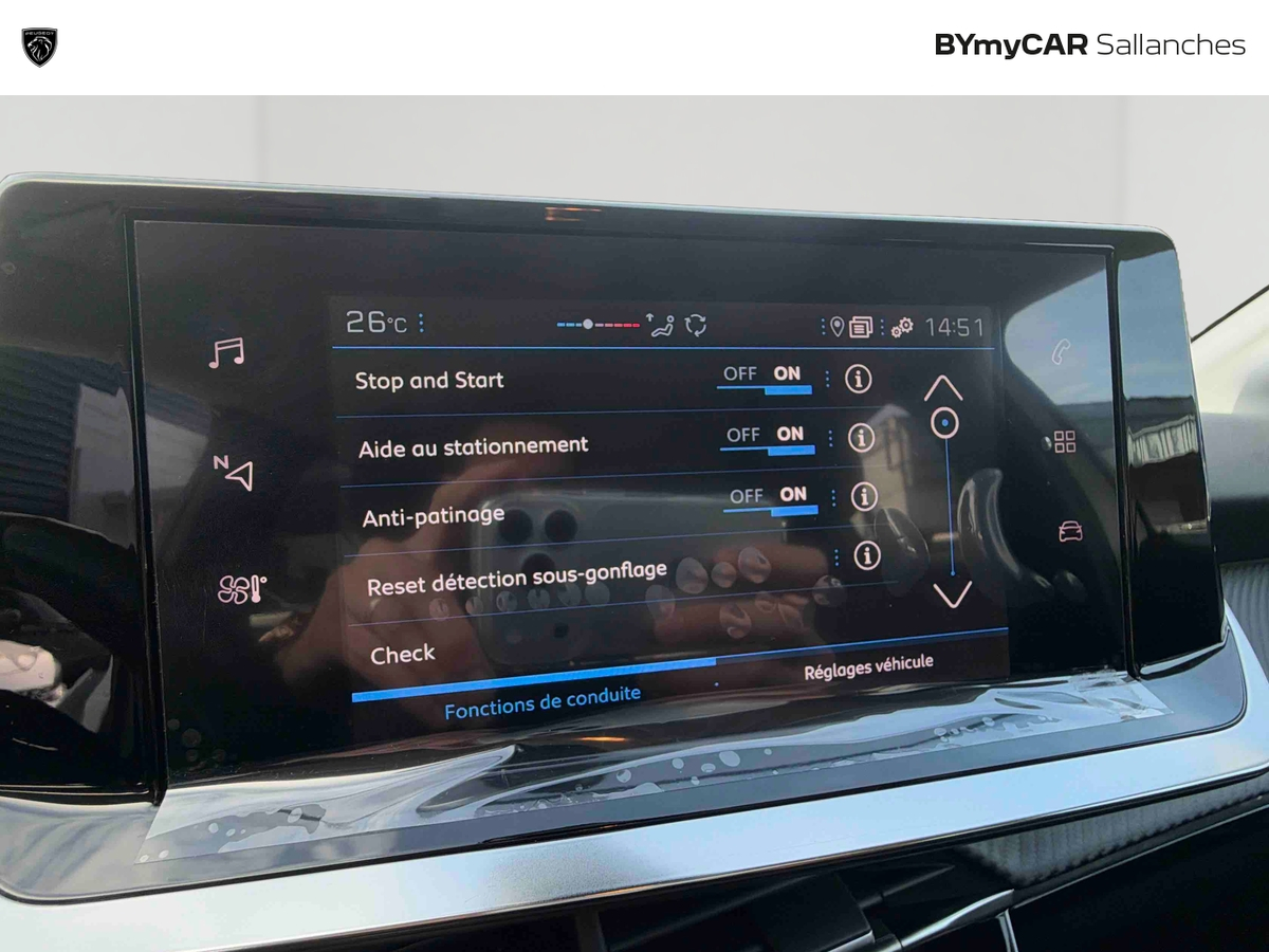 Peugeot 208 PureTech 100 S&amp;S BVM6 — photo 25